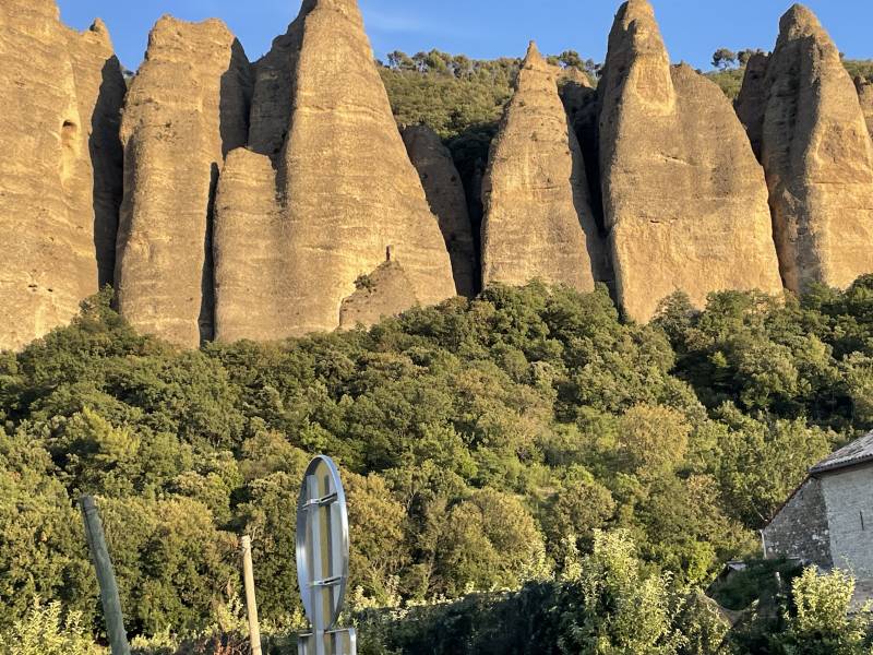 Taxi pour Les Mées quel est le prix depuis Aix en Provence TGV à dans les Alpes de Haute Provence